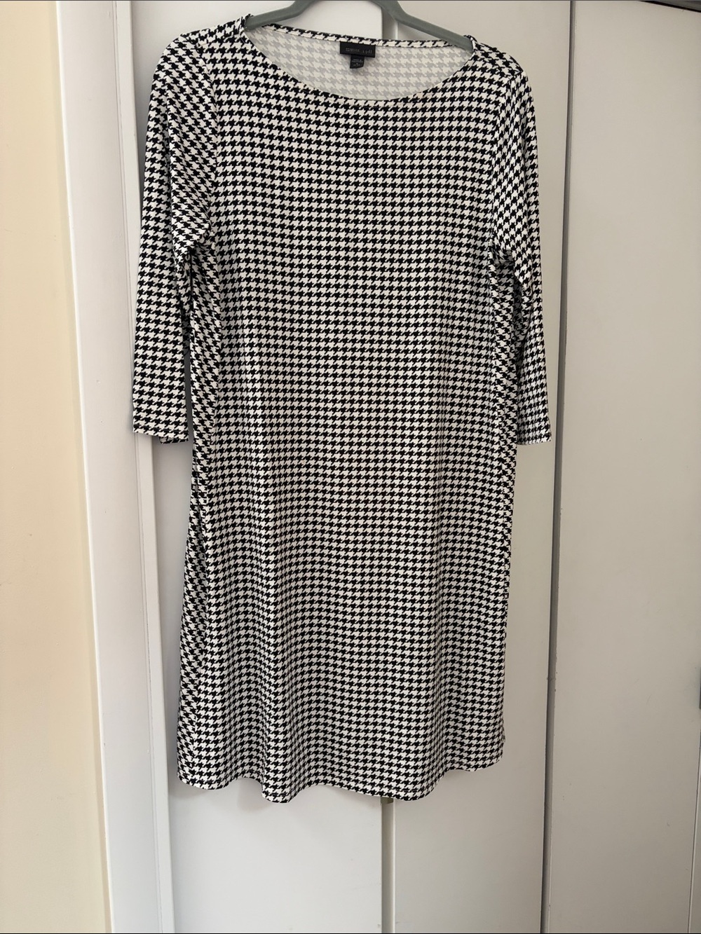J. Jill Black and White Houndstooth Midi Dress